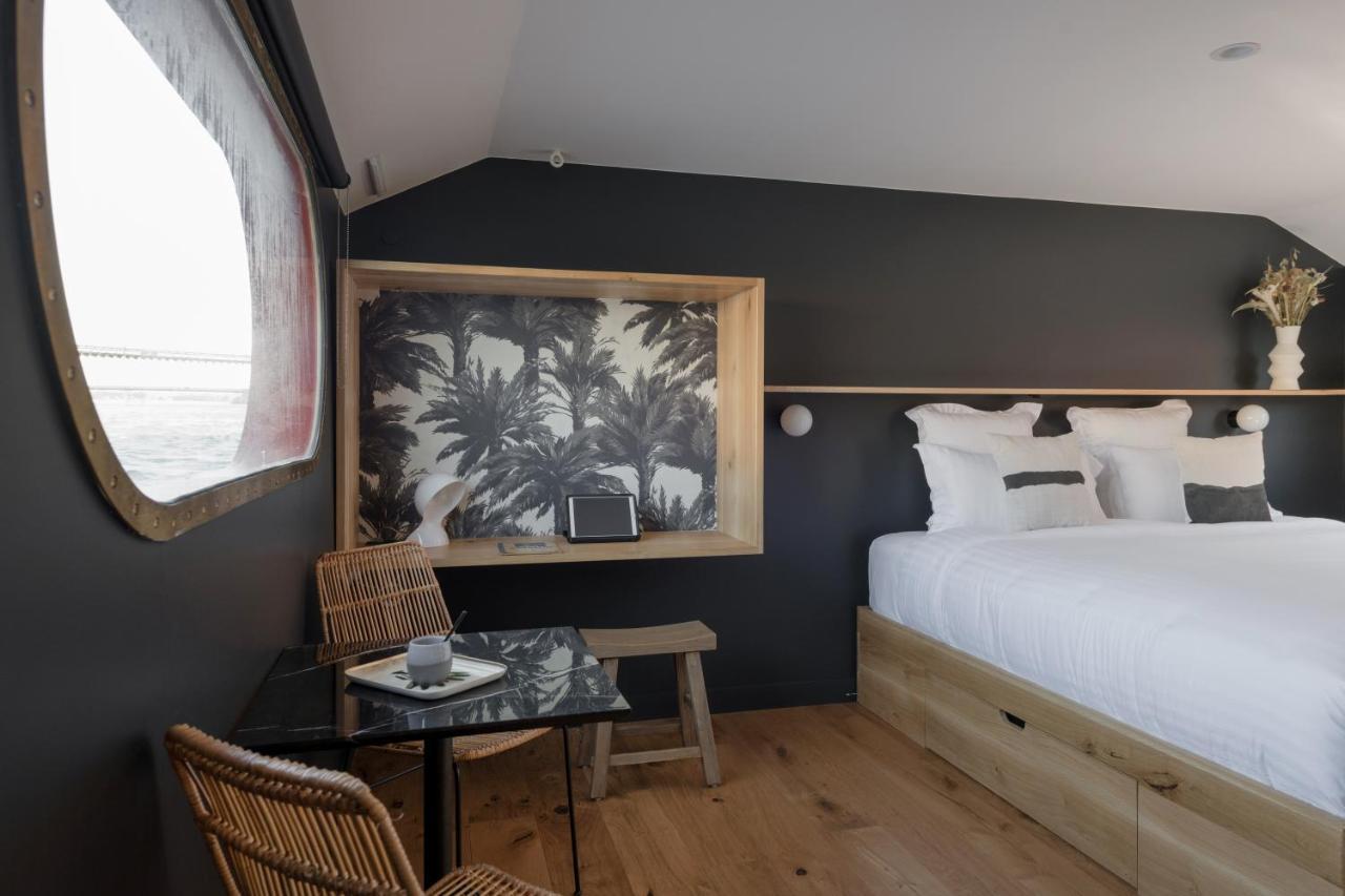 La Peniche - Bed And Bicycle - Tournon 호텔 외부 사진